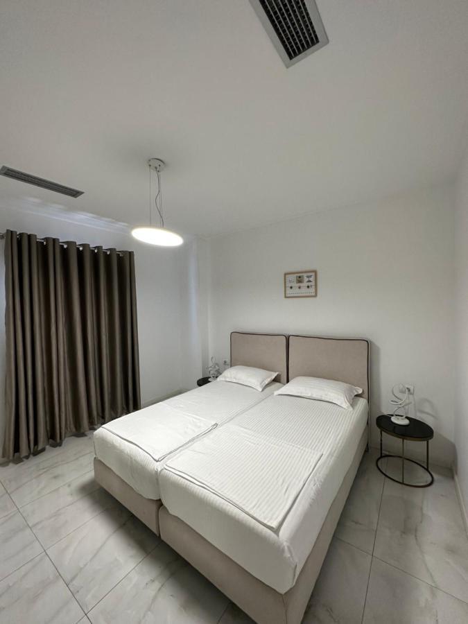 SarandëLuxury Penthouse B&E公寓 外观 照片