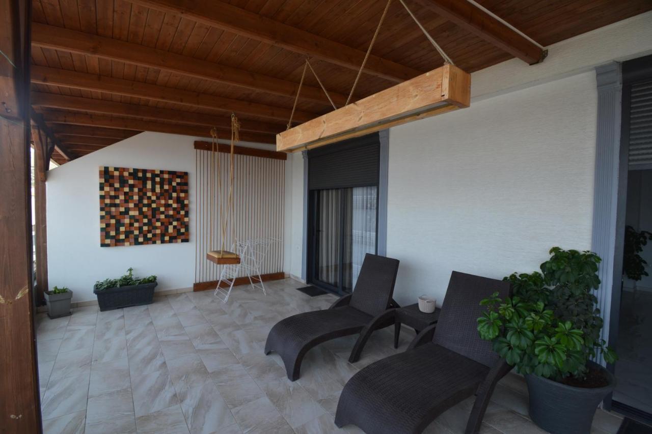SarandëLuxury Penthouse B&E公寓 外观 照片