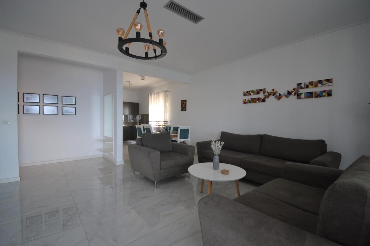SarandëLuxury Penthouse B&E公寓 外观 照片